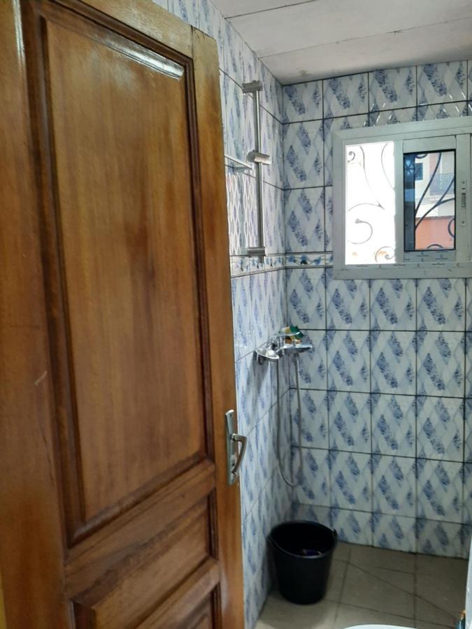 Signorile Jo Apartment Yaounde Exterior photo